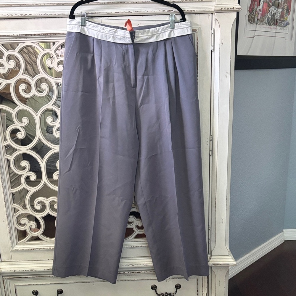 Lioness women’s Gray Dress Pants